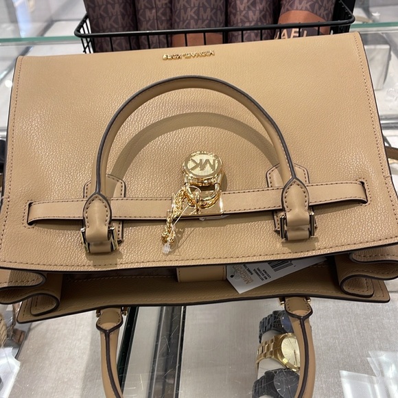 MICHAEL KORS HAMILTON MEDIUM SATCHEL 
 COLOR: CAMEL
NWT - Picture 9 of 16